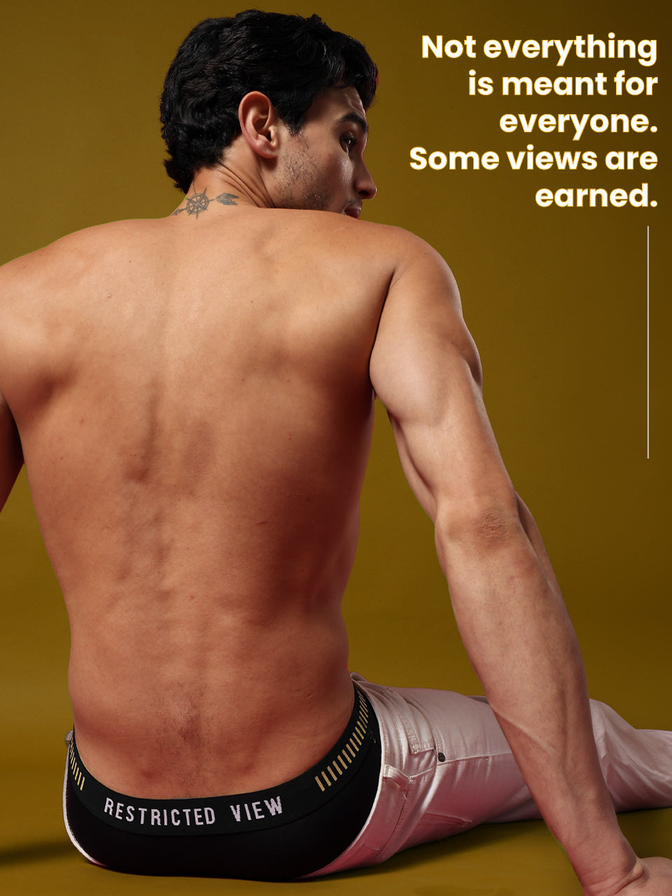 Statement Men's Trunk "Restricted View"